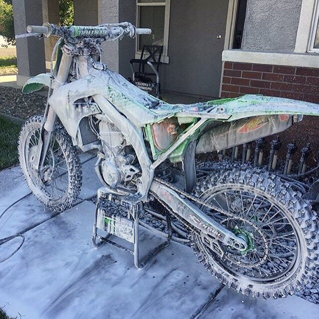 Powersport Wash (1 Gallon) Eagle Grit - Main Image